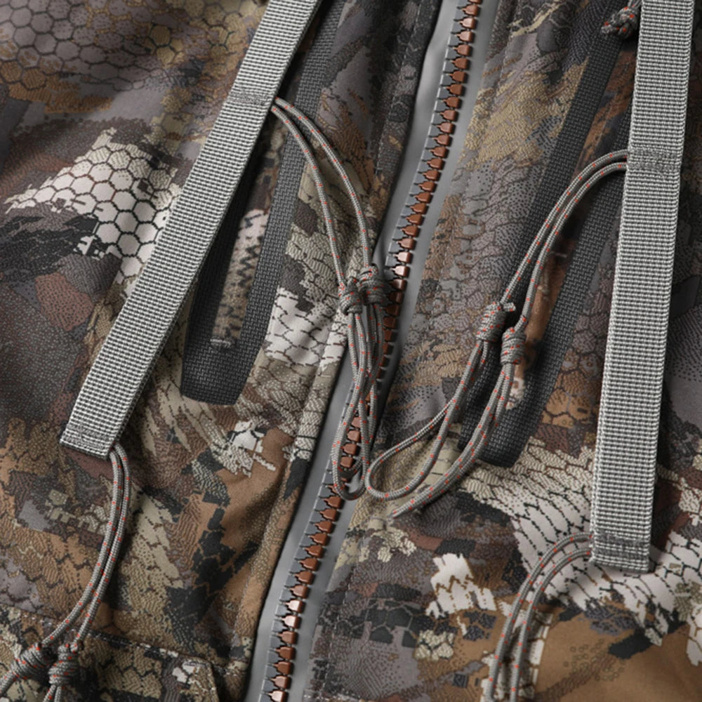 Men's winter waterproof insulated camouflage jacket