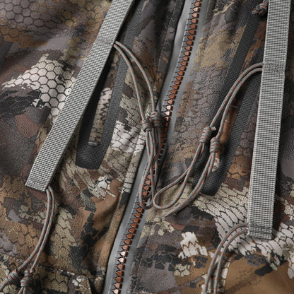 Men's winter waterproof insulated camouflage jacket